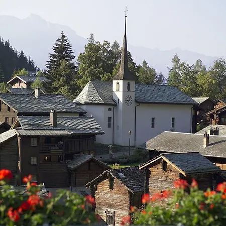 Danica בלאטן ביי נאטרס